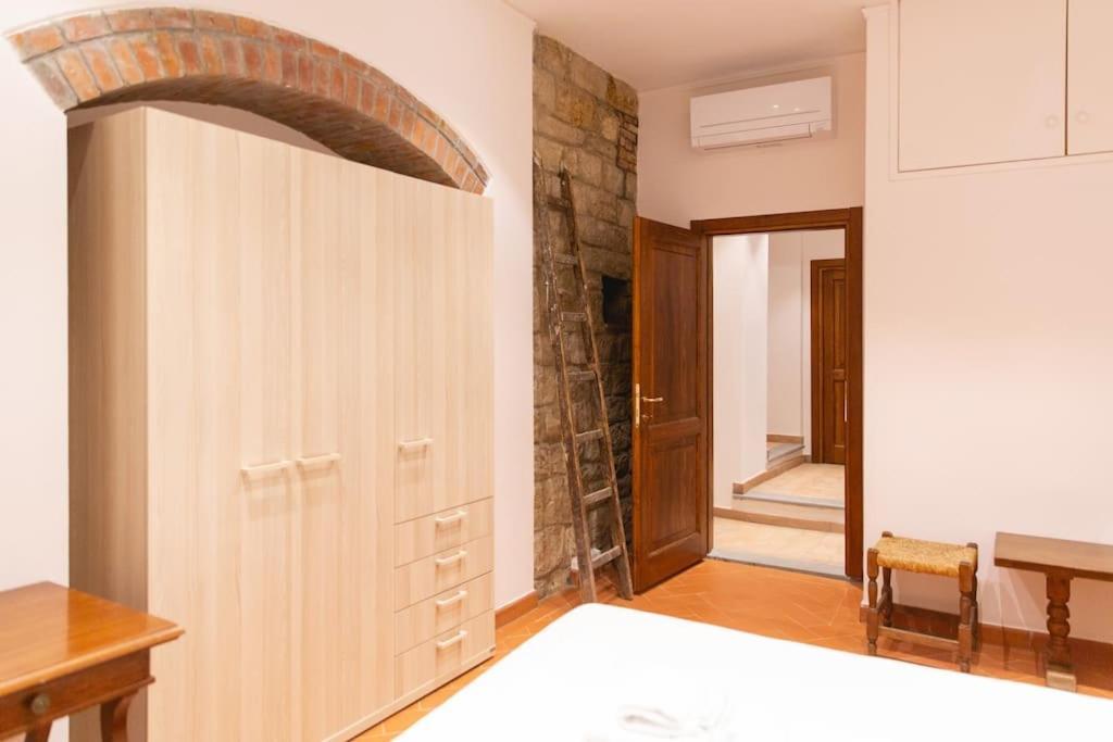 Cozy And Charmin 3Br Apartment Steps By Duomo Florence Luaran gambar
