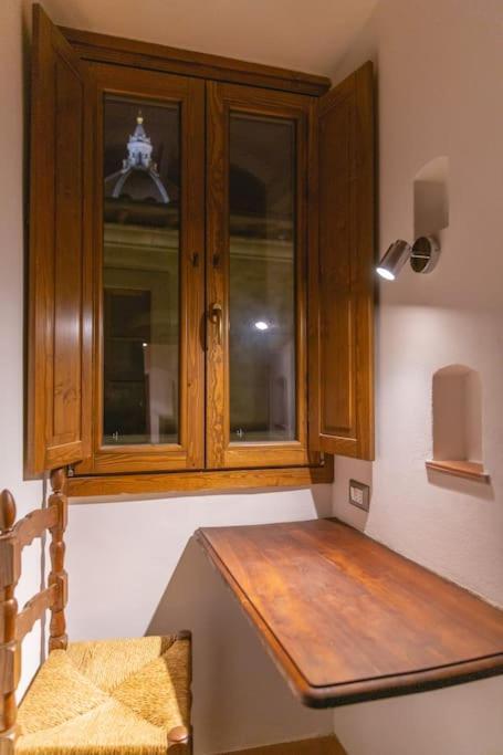 Cozy And Charmin 3Br Apartment Steps By Duomo Florence Luaran gambar
