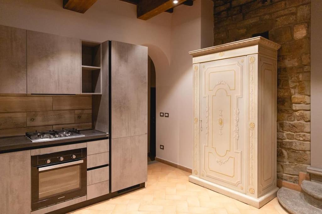 Cozy And Charmin 3Br Apartment Steps By Duomo Florence Luaran gambar