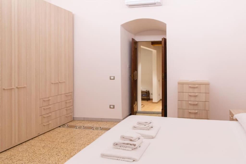 Cozy And Charmin 3Br Apartment Steps By Duomo Florence Luaran gambar